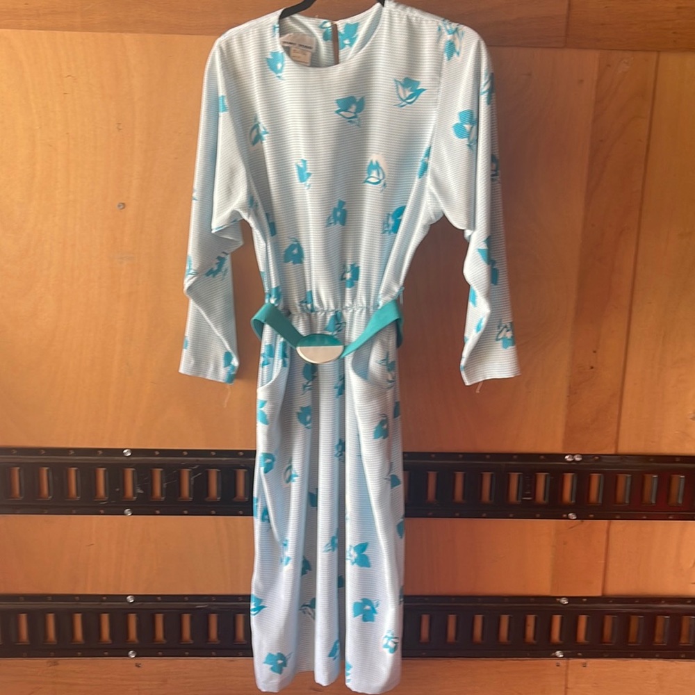 Vintage Toni Todd 80s Tropical Turquoise Midi dress with belt size 10 pockets